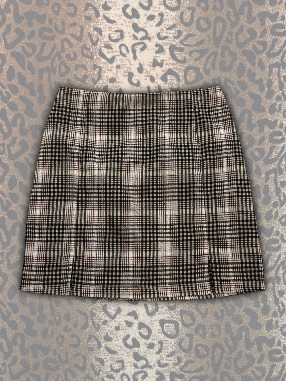 vintage 90s inspired “eyeshadow” plaid mini skirt w/ front slits
